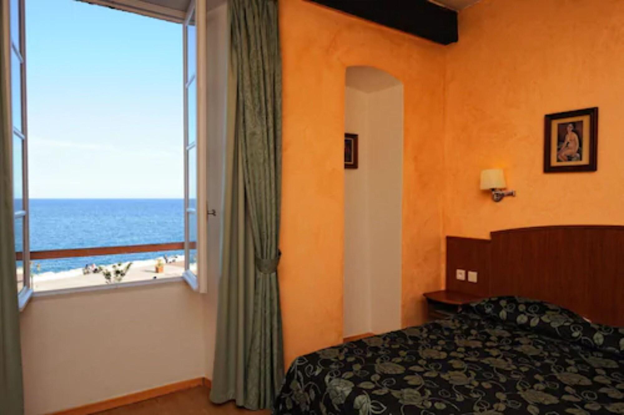 Hotel Posta Vecchia Bastia  Luaran gambar